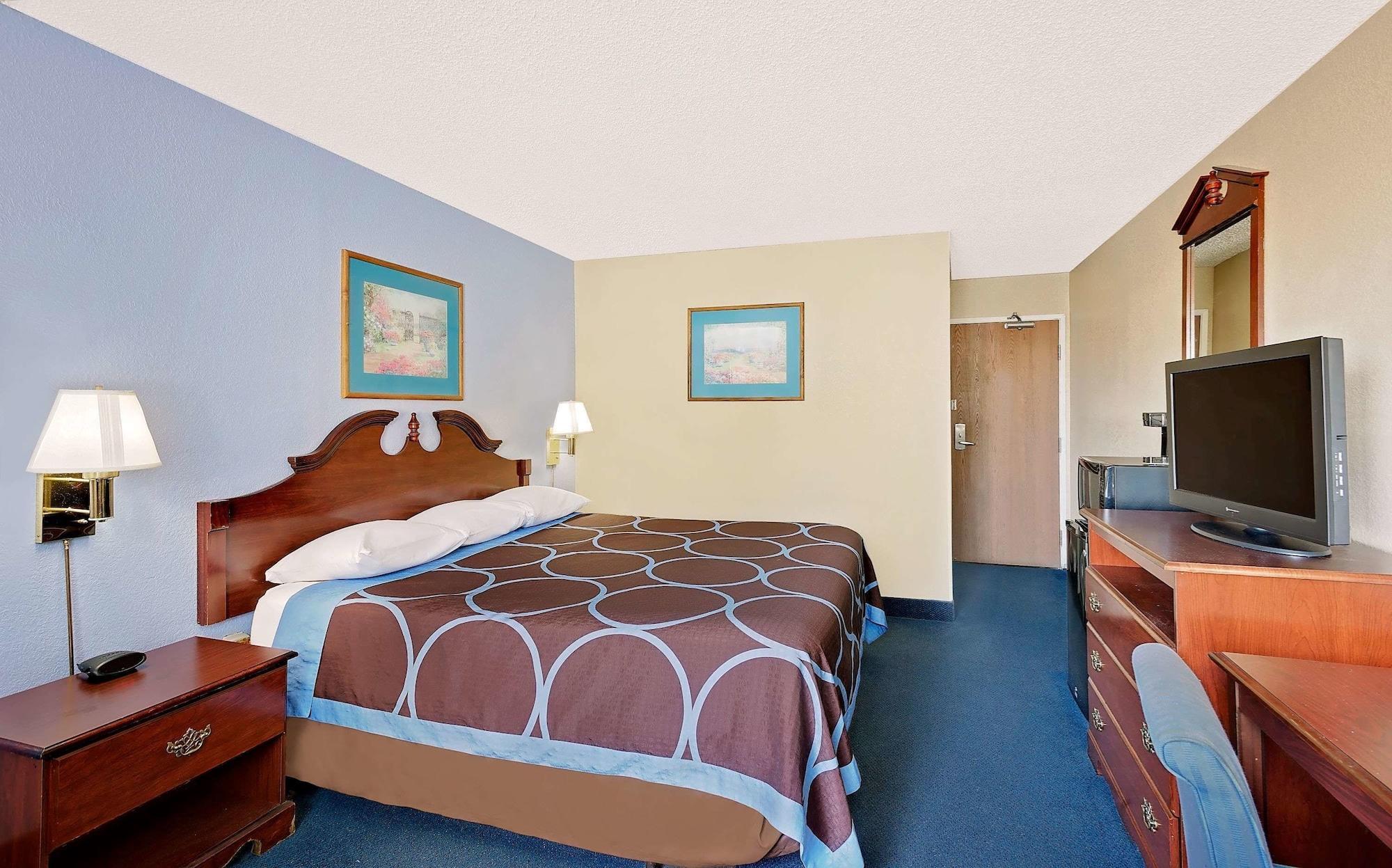 Super 8 By Wyndham Newburgh/West Point Stewart Intl Airport Motel Ngoại thất bức ảnh
