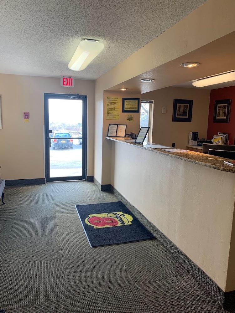 Super 8 By Wyndham Newburgh/West Point Stewart Intl Airport Motel Ngoại thất bức ảnh