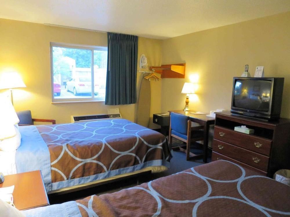 Super 8 By Wyndham Newburgh/West Point Stewart Intl Airport Motel Ngoại thất bức ảnh